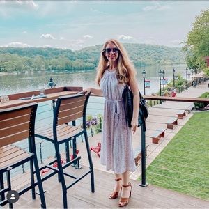 London - size M dress (fits medium 6-8 best)